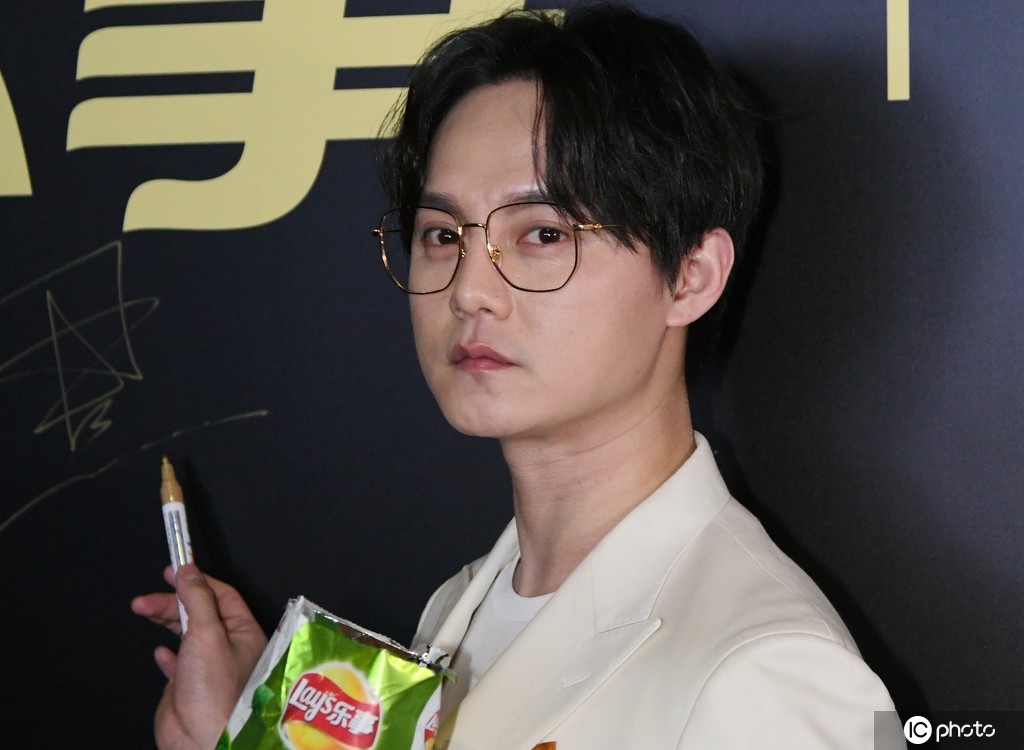 尹正忍不了楼上噪音发文 呼吁家长管教"熊孩子"