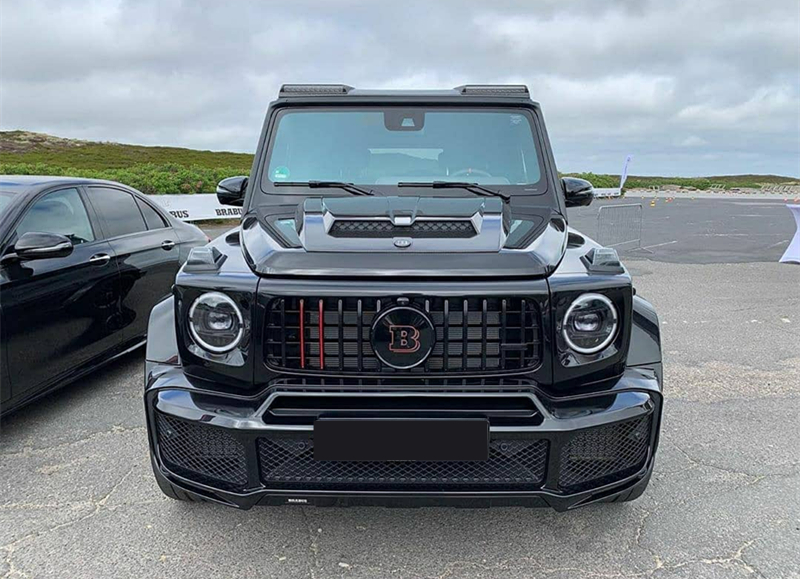 4.0t压榨出700马力,4.3s破百,国内仅有5台