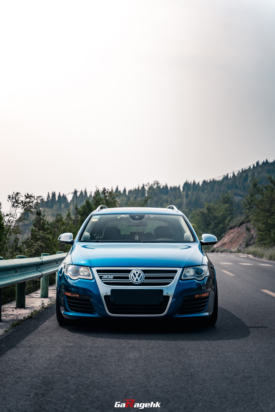 淋漓尽致你是街道最耀眼的蓝大众r36改装alconrc6刹车套件