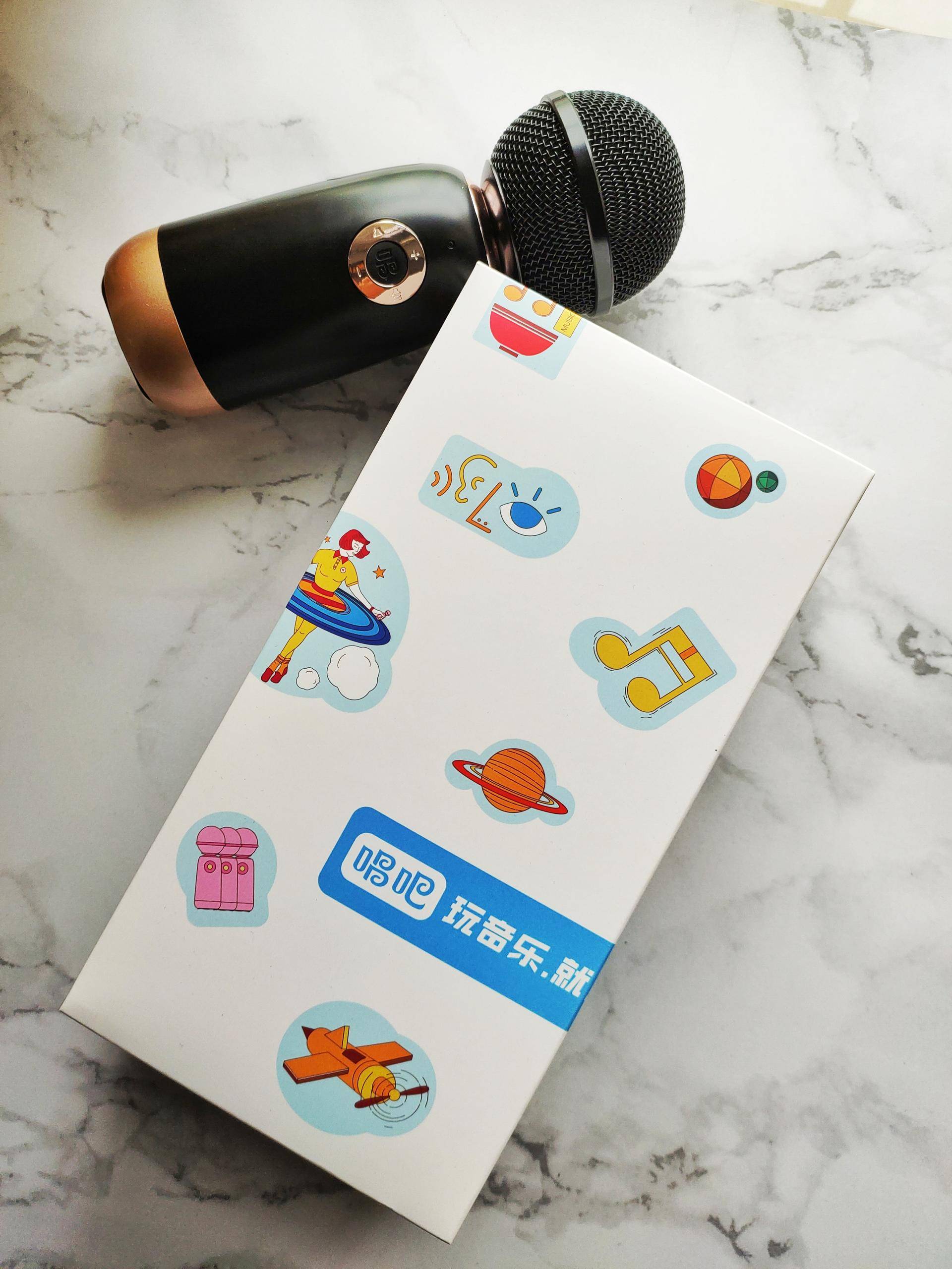 时尚好用的麦克风——唱吧精灵麦克风q3开箱体验