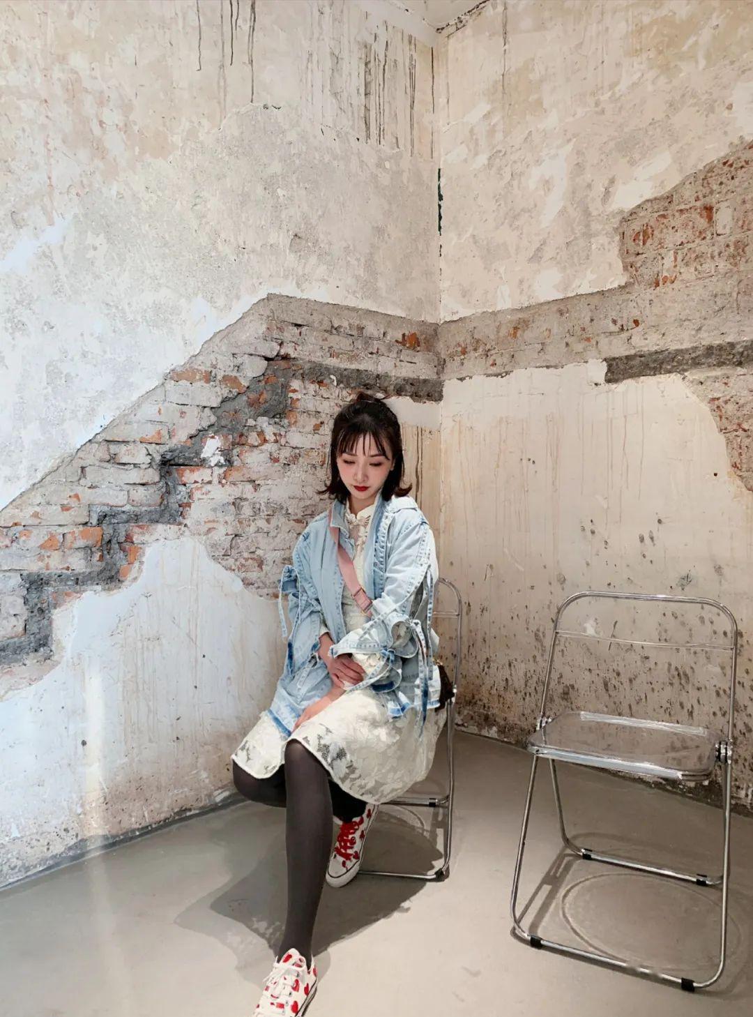 爱做甜品,拍照超级nice的可爱女孩雨佳;大家从摄影聊到自己的生活