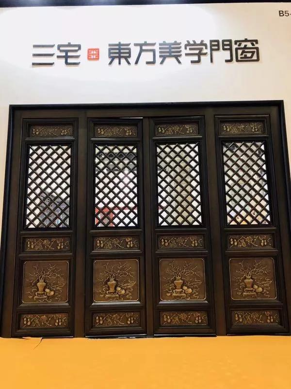 既是窗,也是门,三宅中式仿古隔扇写意岁月…_门窗