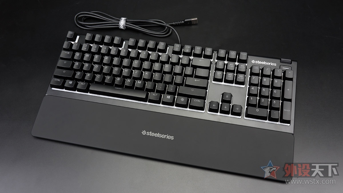 手感出色灯效绚丽赛睿apex3键盘评测