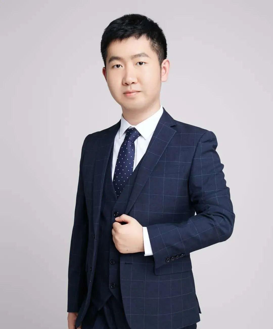 颛桥支行 周晨二等奖02营销信用卡的技巧就是针对不同的客户群体抓住
