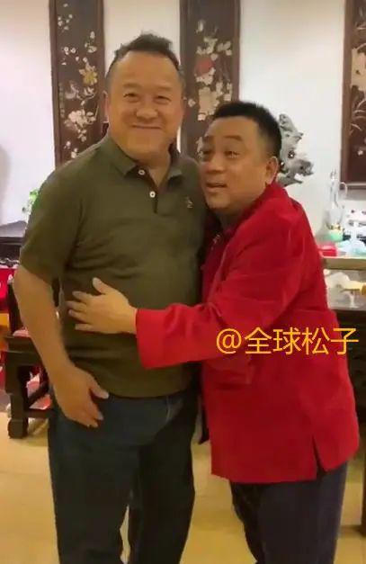 虎哥豹哥是天津双胞胎喜剧演员,虎哥是哥哥吴迪,豹哥是弟弟吴跃.