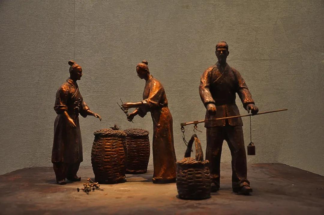 发掘历史文化遗藏,注入百年文化之魂丝绸文化,鲁商文化建筑文化,民俗