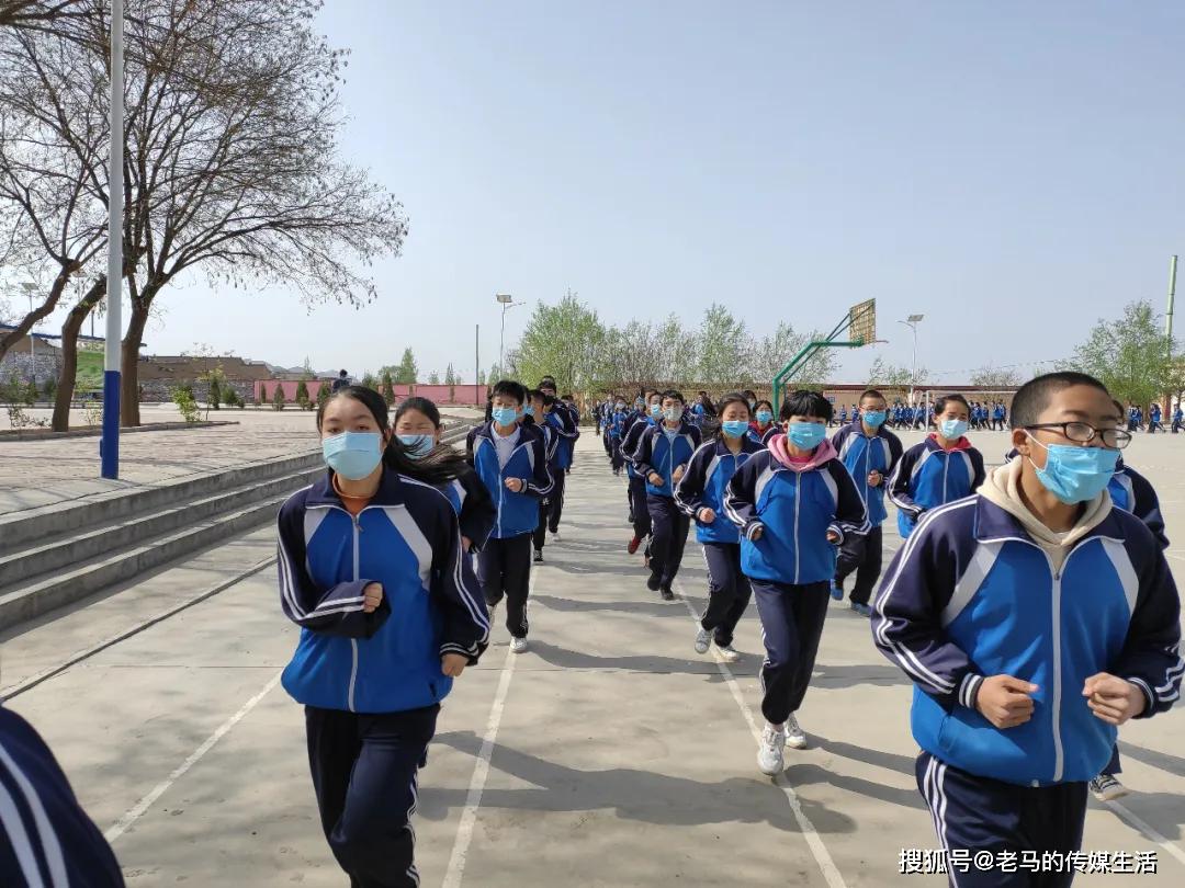 东湾中学校园疫情防控工作纪实