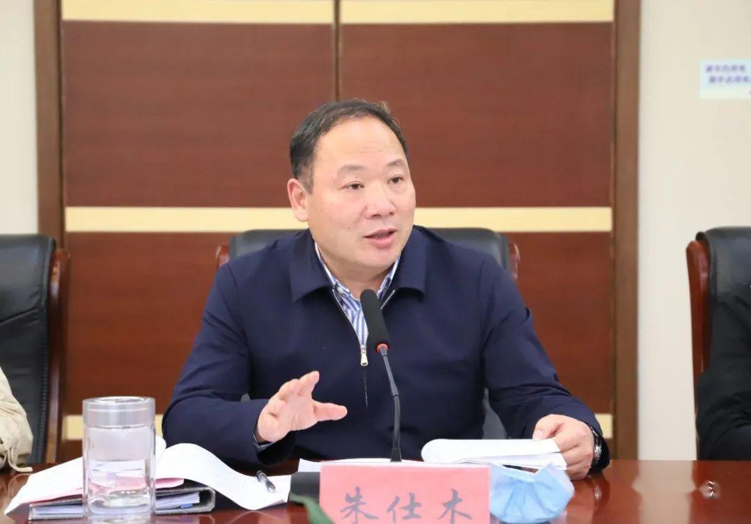 成立了以区委书记任第一组长,区长任组长的昌江区创建国家全域旅游