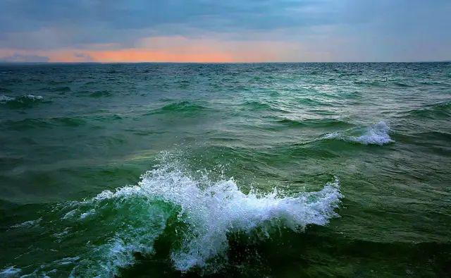 风雨加尔达浪迹湖山色意游未尽118