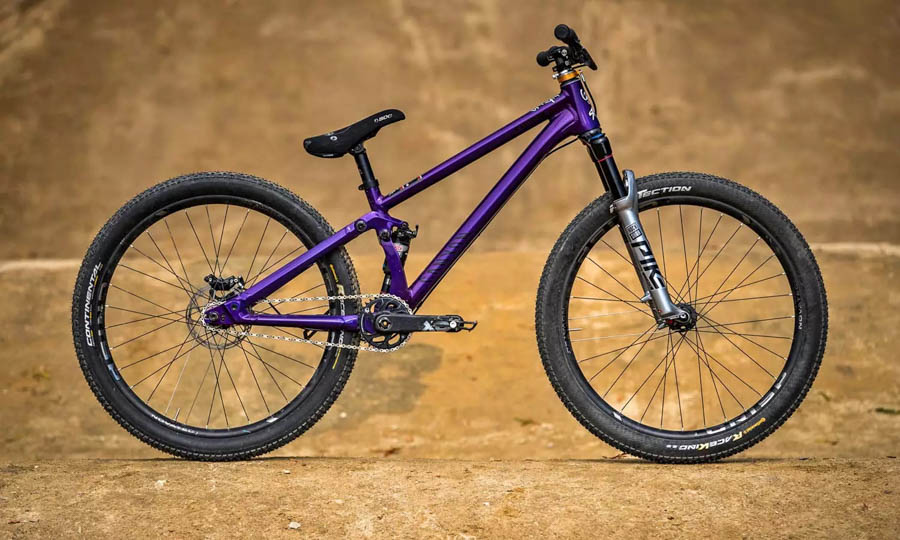 王者更新归来 canyon发布新款stitched系列土坡_搜狐汽车_搜狐网