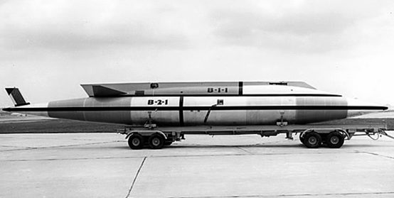 单价高昂的美国2倍音速轰炸机副油箱设计亮眼却因成本被淘汰