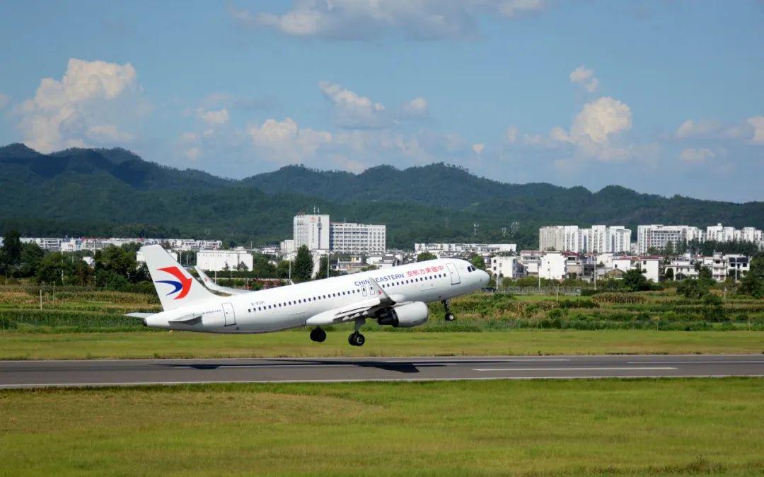 5月3日開始黃山機場恢復黃山宜昌成都航線