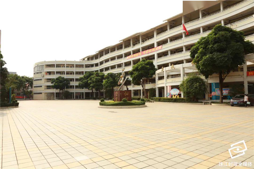 读书正当时 莫负好韶华儒林中学校长彭玉怀我们九江镇初级中学全体