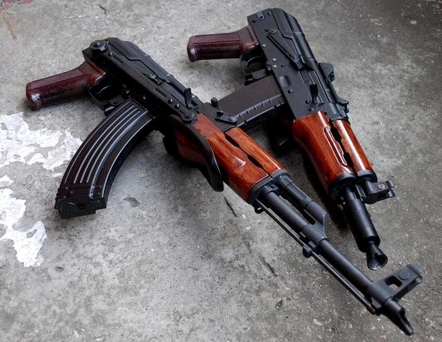 叙利亚AK47步枪图片
