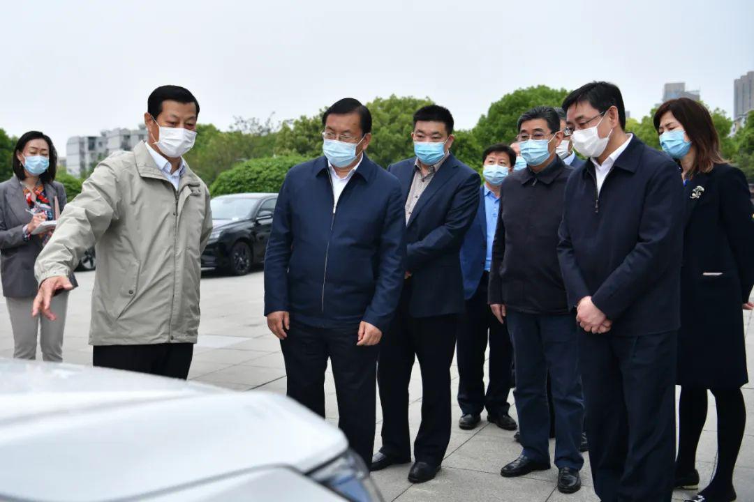 武汉市委副书记,市长周先旺,市委常委,常务副市长胡亚波,市委常委