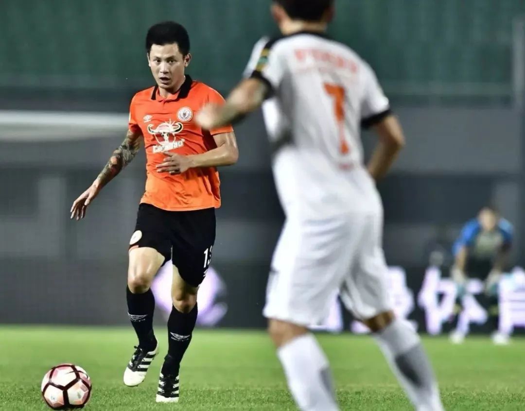 史亮:最难忘在人和第一年 现在回家踢球感觉真好