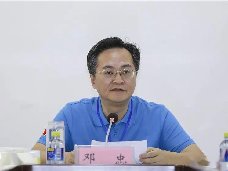 国务院批准丨中国面积最大地级市设立两个区,梅州人任市委书记,市长