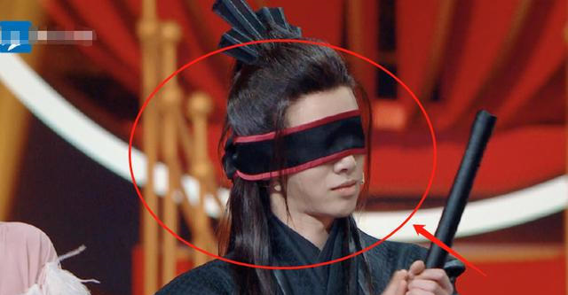 华晨宇cos五竹叔当他摘下眼罩的那一刻才知道有多帅