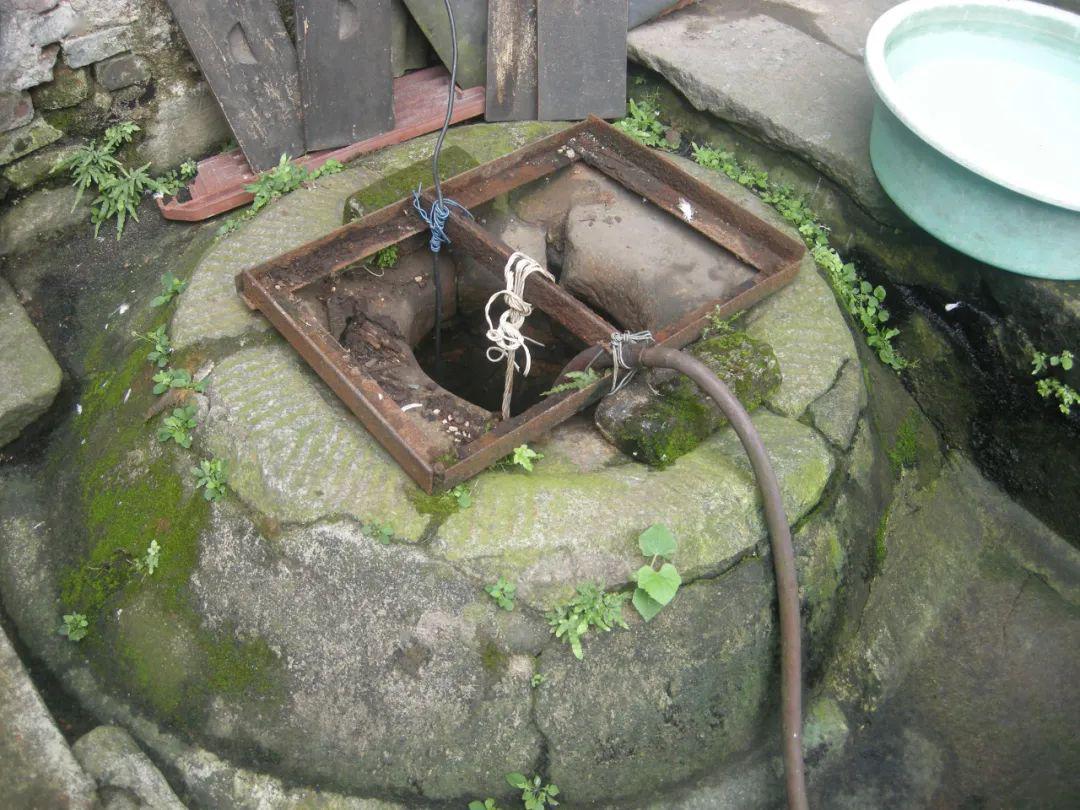老长沙都未必知道的微缩景观都正街片区里的那些老水井