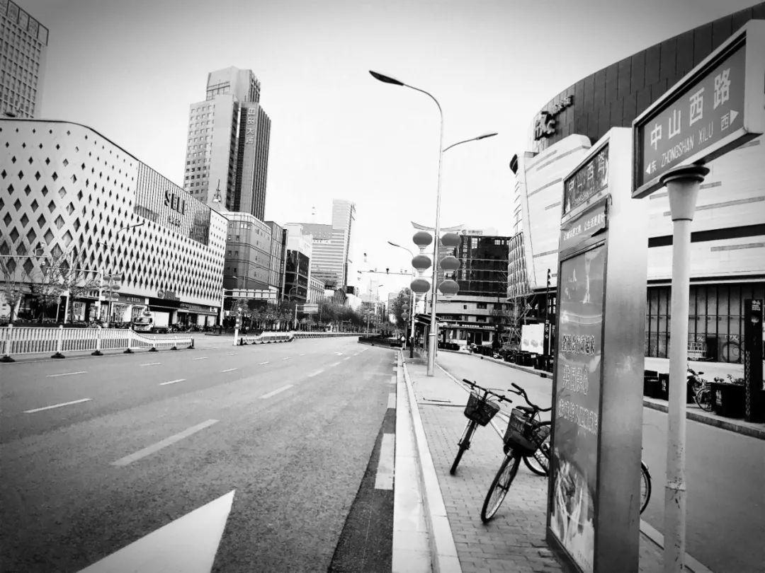 曝光石家庄11处疫情前后对比图我们的国际庄彻底苏醒啦