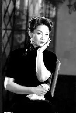 教材解读|为什么说繁漪是《雷雨》中最"雷雨"的人?_周萍