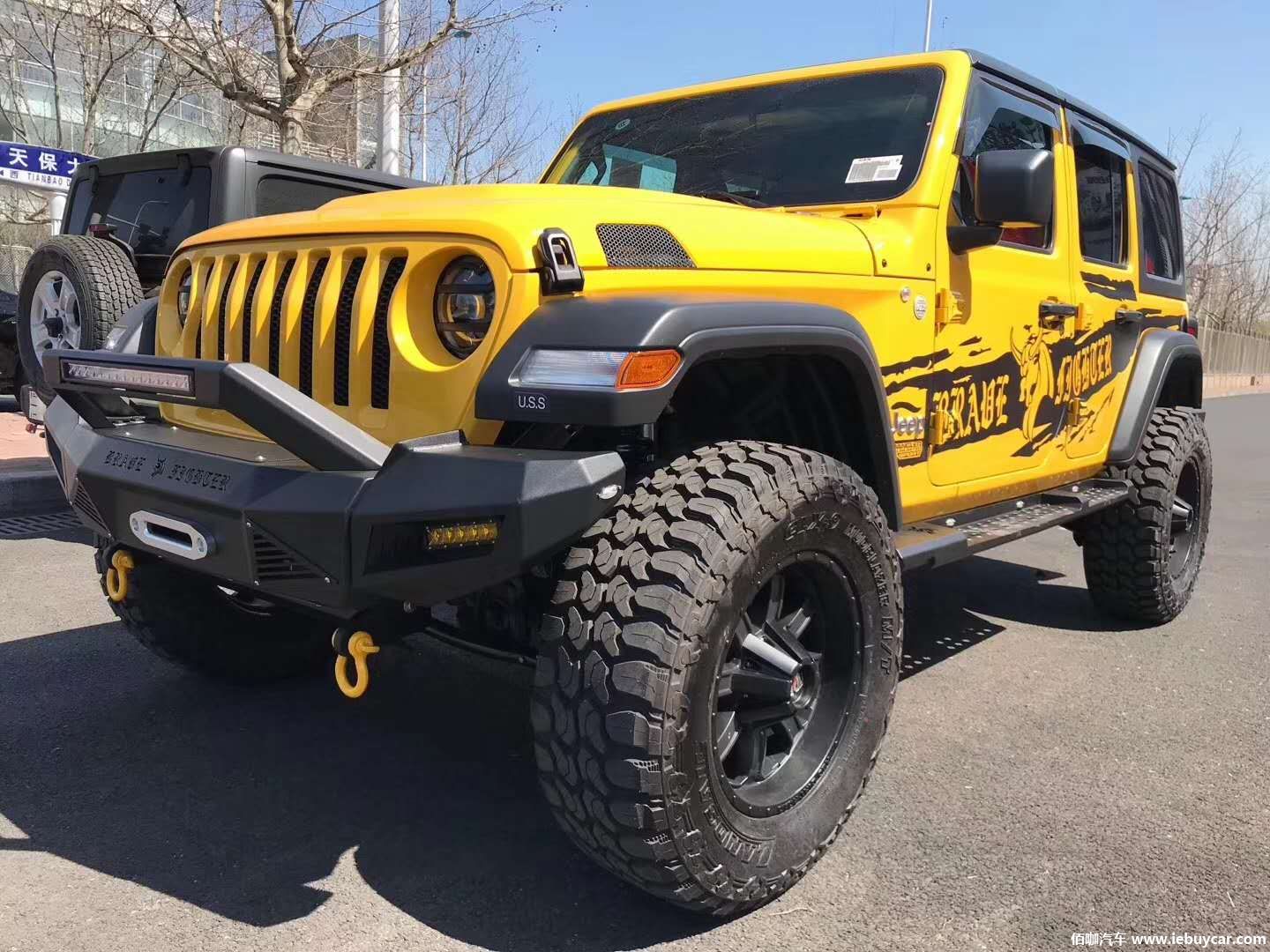 内行看门道进口jeep牧马人20t姜黄色车身改装版本户外实拍