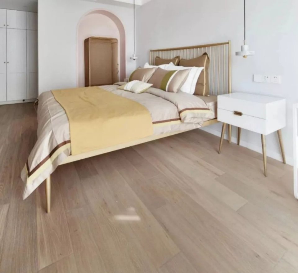 在卧室铺上木地板好处竟然这么多