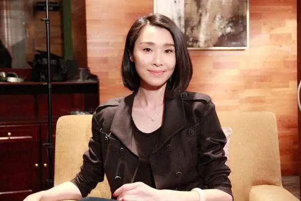 陈丽娜毕业于解放军艺术学院,入行多年却一直比较低调.