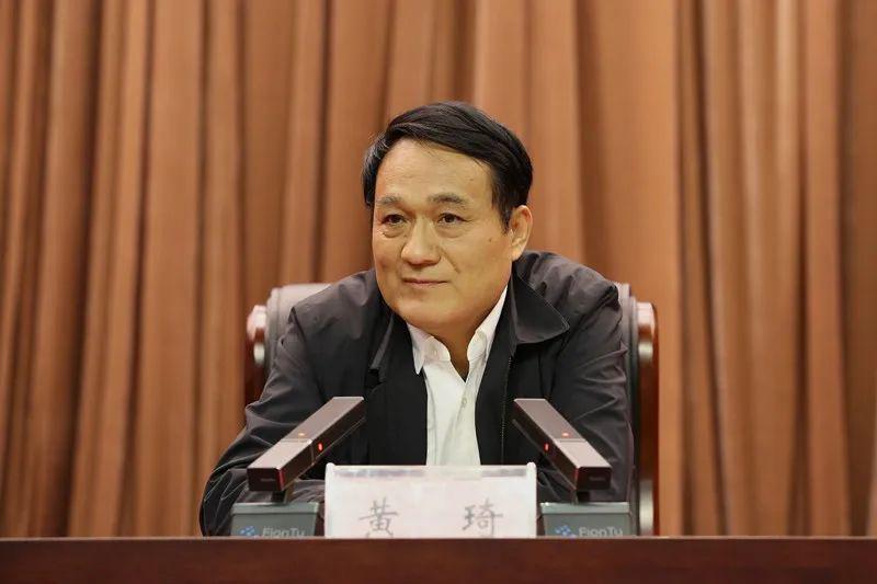 颍上县举办产业项目谋划和招商引资专题报告会