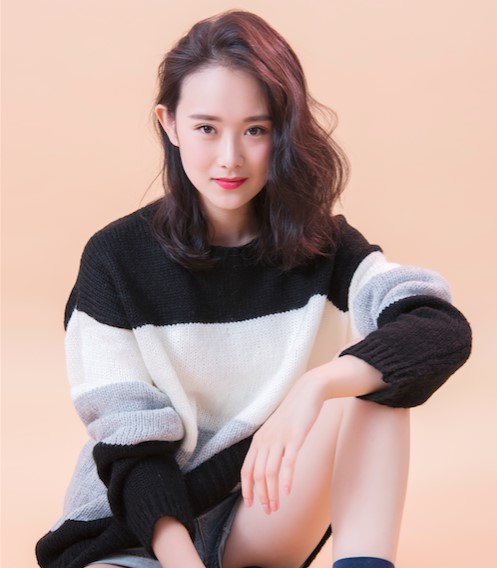 演员王渊慧为了角色剪了短发