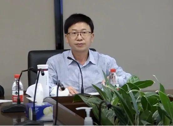 市地方金融监管局党组成员,深圳市新兴金融行业党委专职书记赖群阳