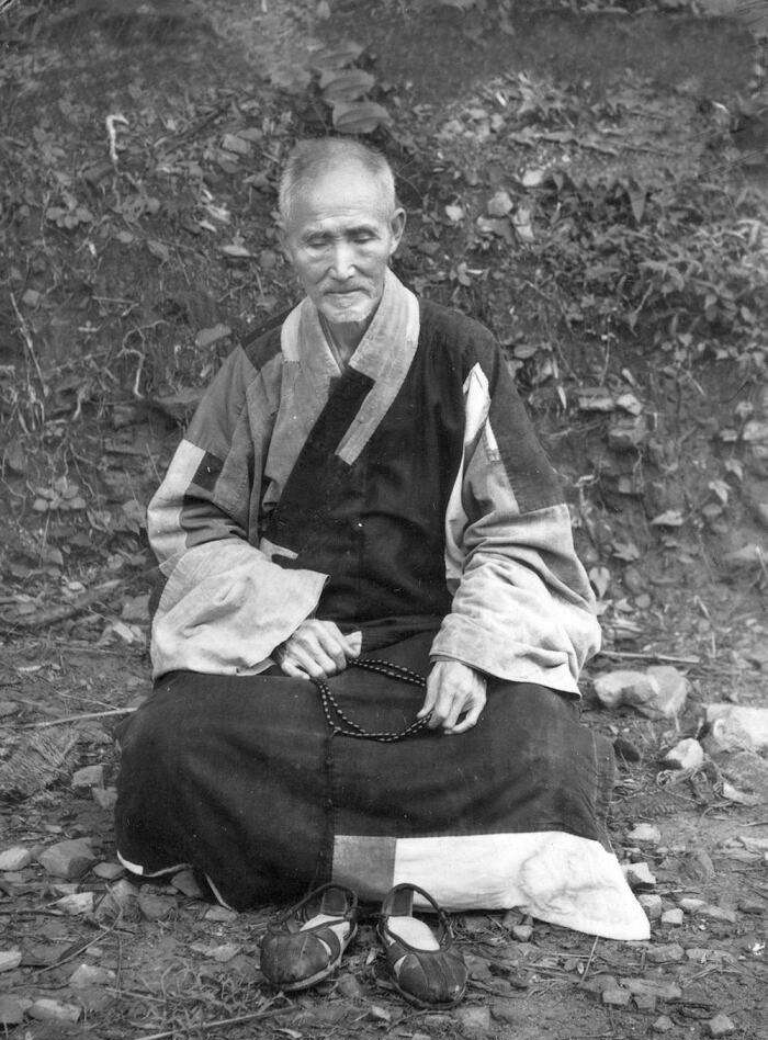 道教的坐环与佛教的闭关