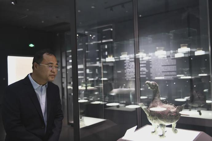 临汾市博物馆馆长狄跟飞十大镇馆之宝看尧都平阳辉煌过往临汾市博 