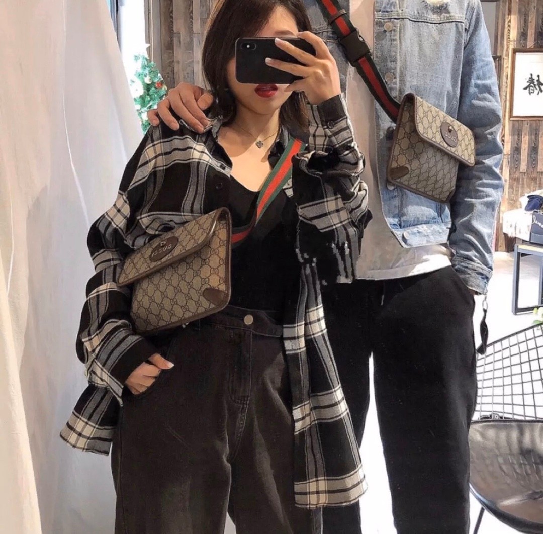 gucci双g虎头胸包真假鉴别