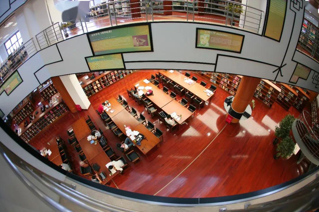 back toschool本文来源 | 上海交通大学图书馆责任编辑 | 孙翌 易庆