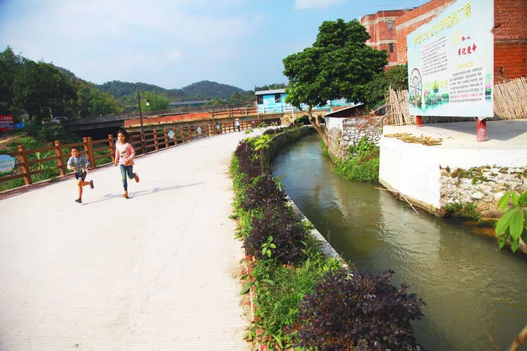 罗定榃滨金滩村,一个值得到此一游的小山村_文明村