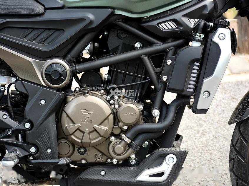 无极300ac与新版本车型均搭载了这台排量为292cc的yf300发动机,它的最