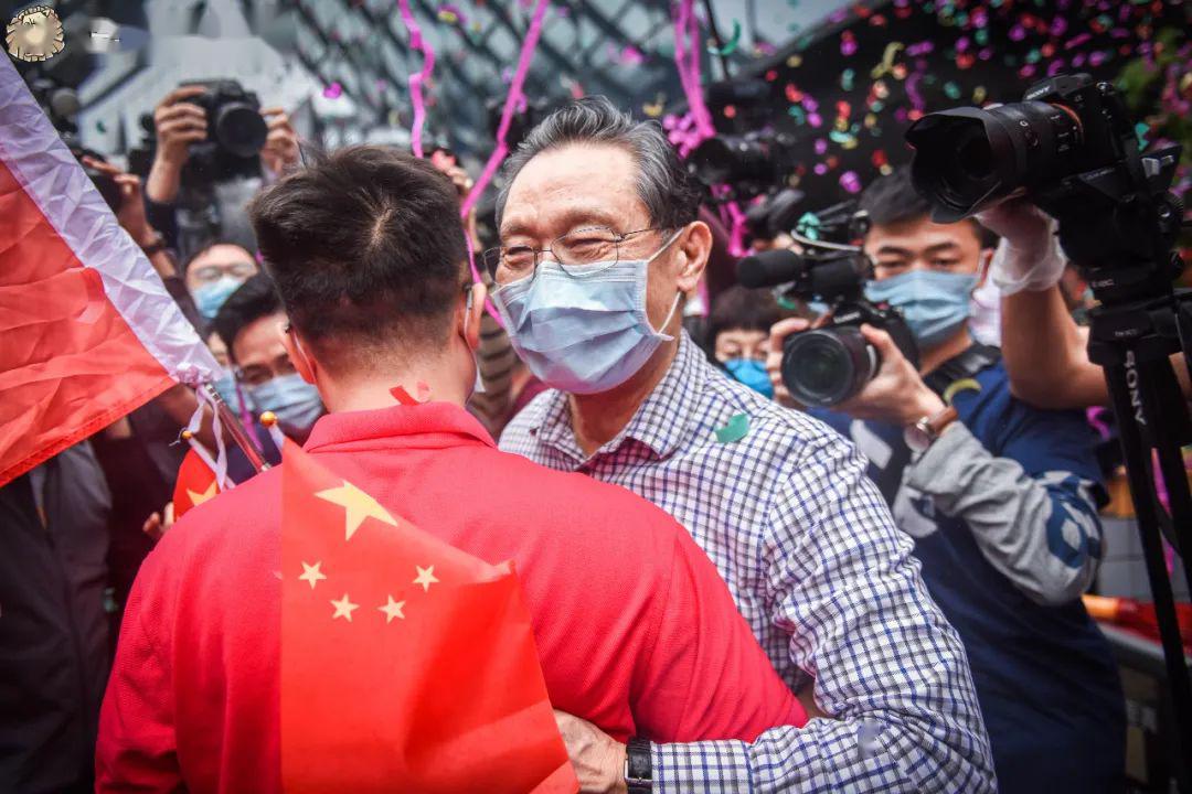 今天,钟南山说的这6个字冲上热搜!_武汉