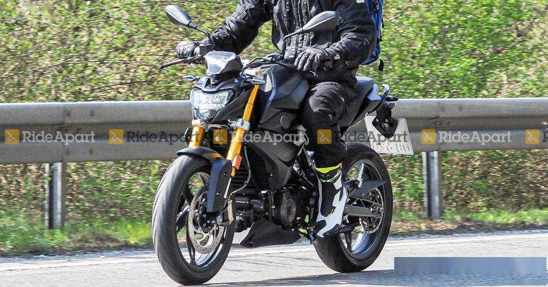 改款宝马g310s路测谍照曝光造型更犀利