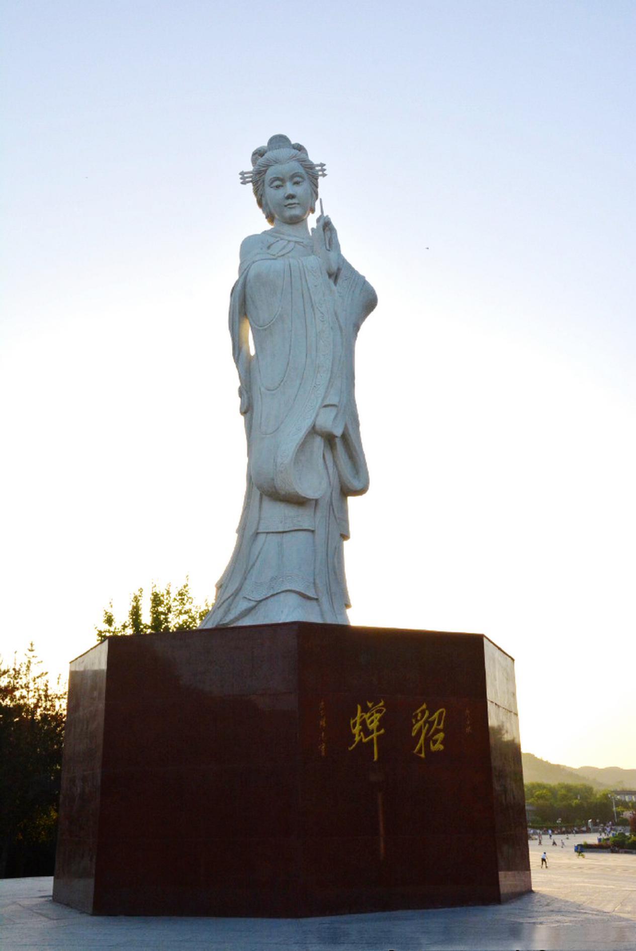 陕北信天游:米脂李自成行宫_貂蝉