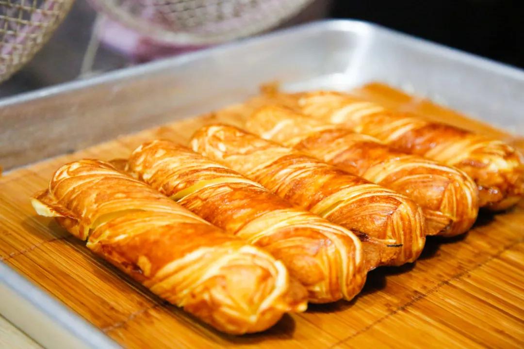 【走街串巷】许昌最热闹的古城街,竟然藏着这么多人气美食