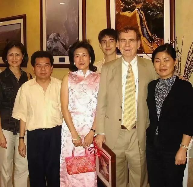 干农活时被选中拍电影 相貌比肩刘晓庆 巅峰时却赴美留学_陈烨