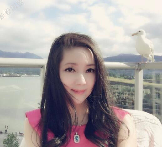 她曾是最美"薛宝钗",隐退后经商,如今53岁容颜不老身份过亿_张莉