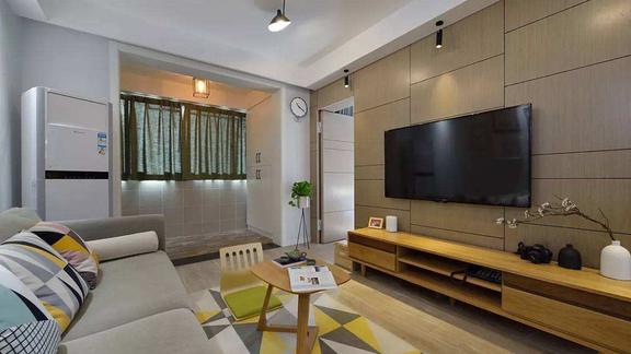 电视机挂在墙上好不好看完懂了