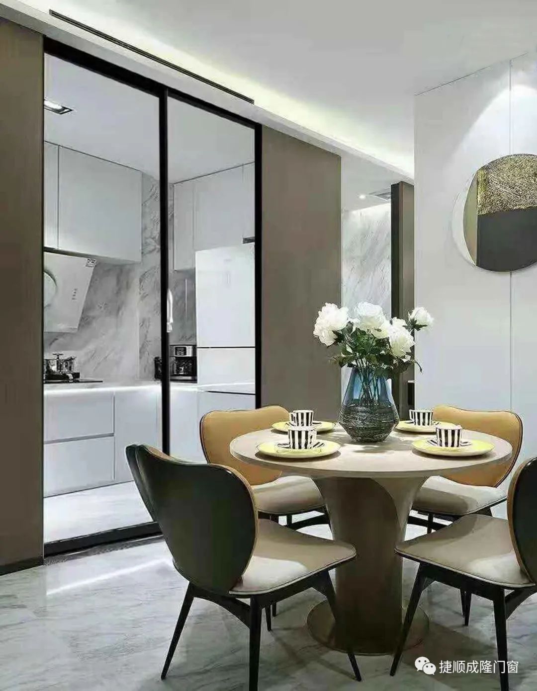 捷顺成隆门窗家的每个空间怎样选择合适的门窗