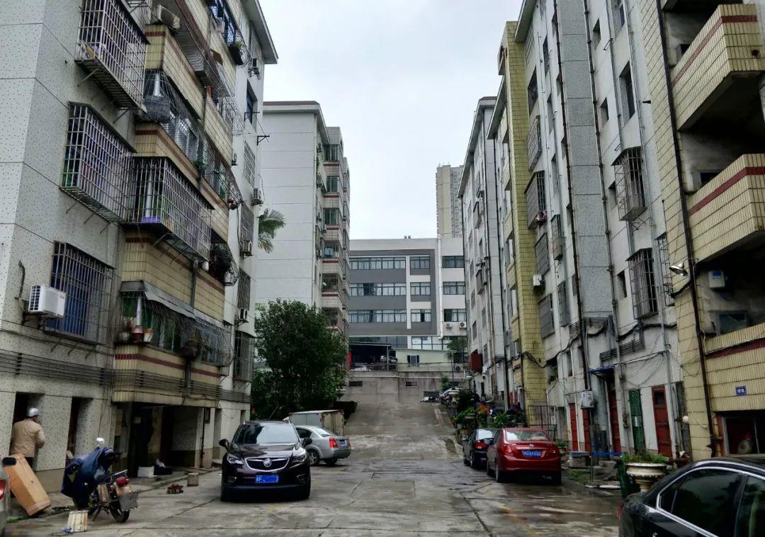 南城街道推进老旧小区改造,提升居民生活质量