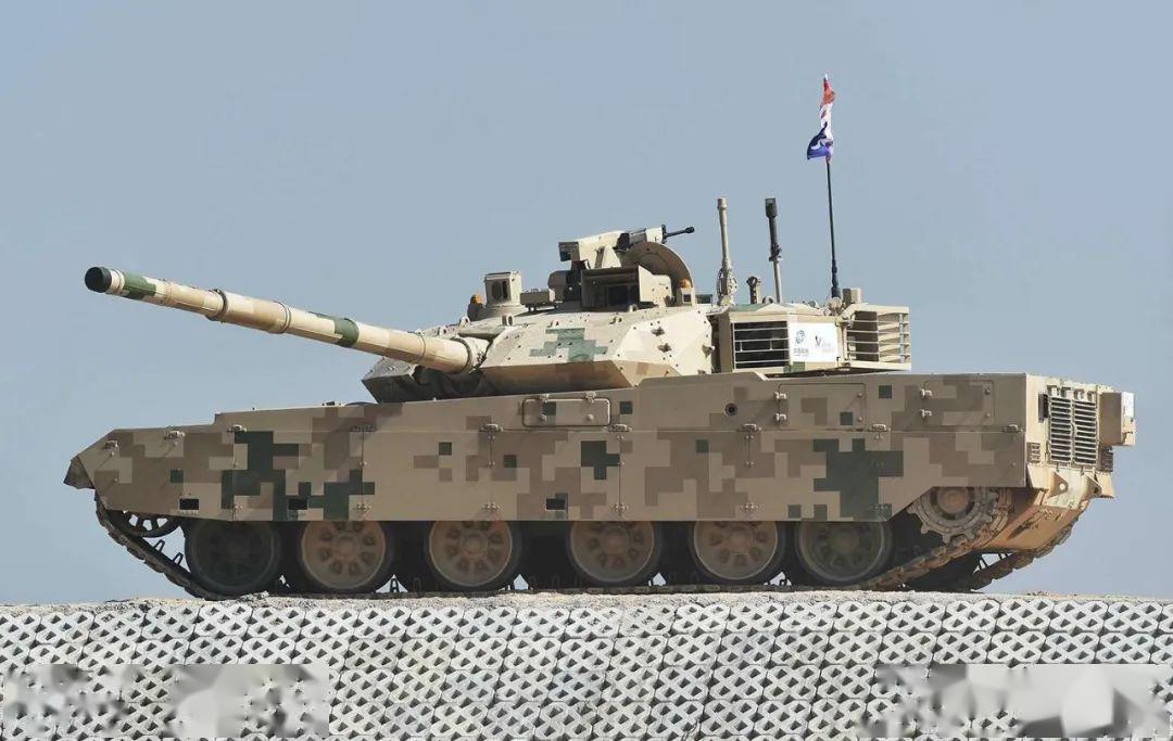 等了整整6年,巴基斯坦痛下决心,一口气向中国购买100辆vt4坦克