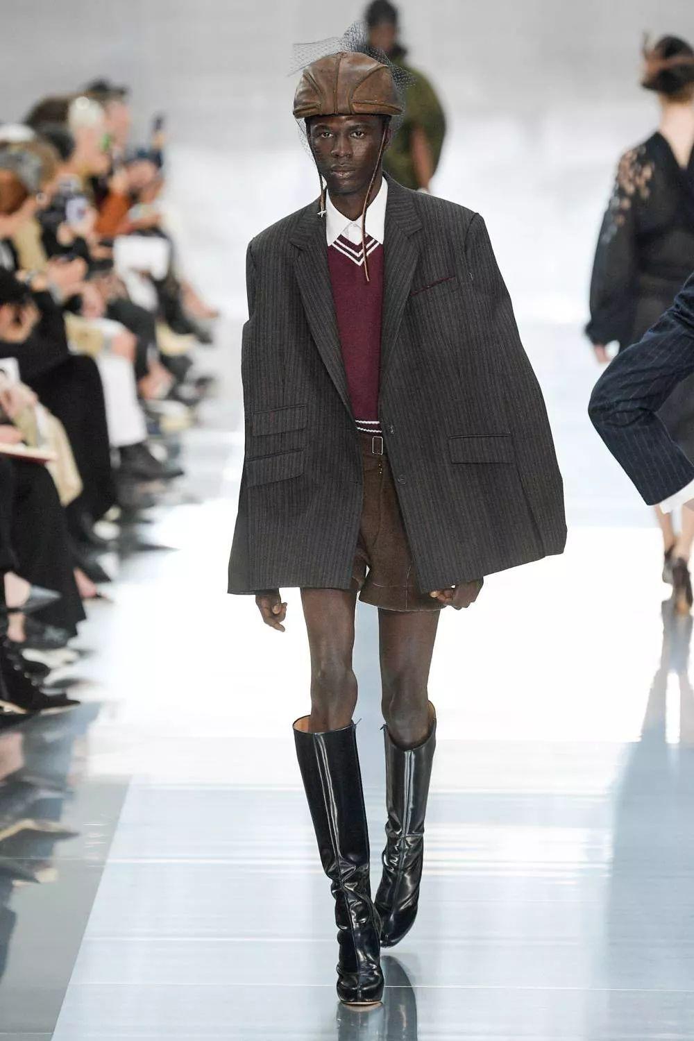 masionmargiela2020春夏雌雄同体的解构重组致敬二战英勇抵抗的无畏