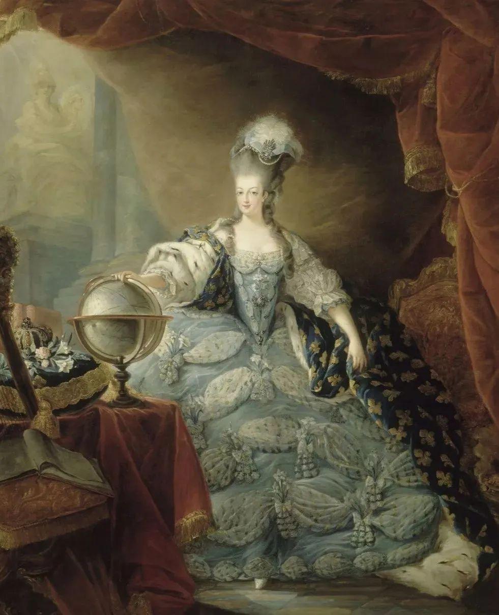 华丽精美的洛可可风绝代艳后的一生挚爱