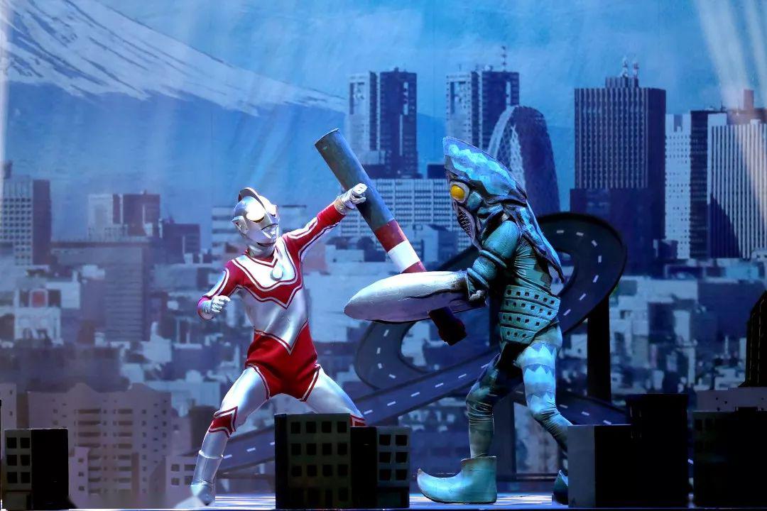 舞台剧《奥特曼·宇宙之光》邀你一起守护地球!